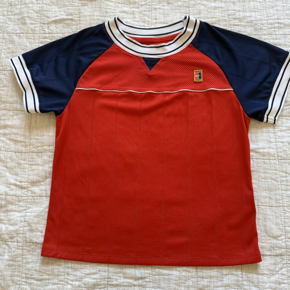 Nike tennis top